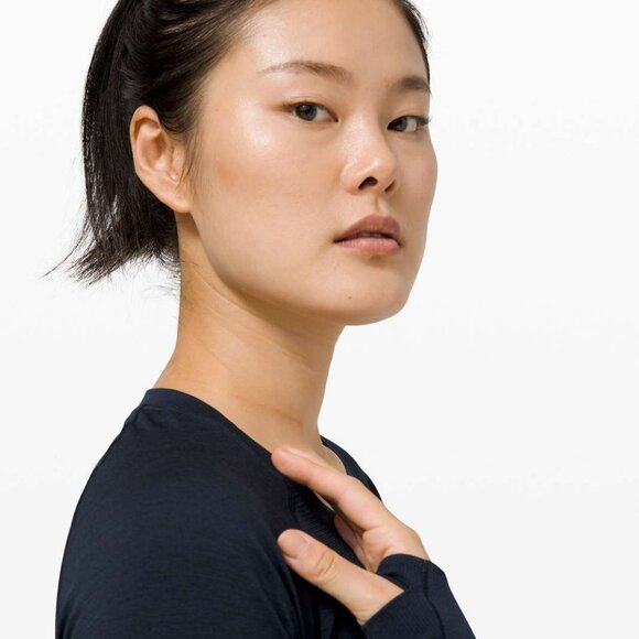 Lululemon Swiftly Tech Long Sleeve 2.0 HIP length - True Navy? Size 4 - Picture 3 of 10